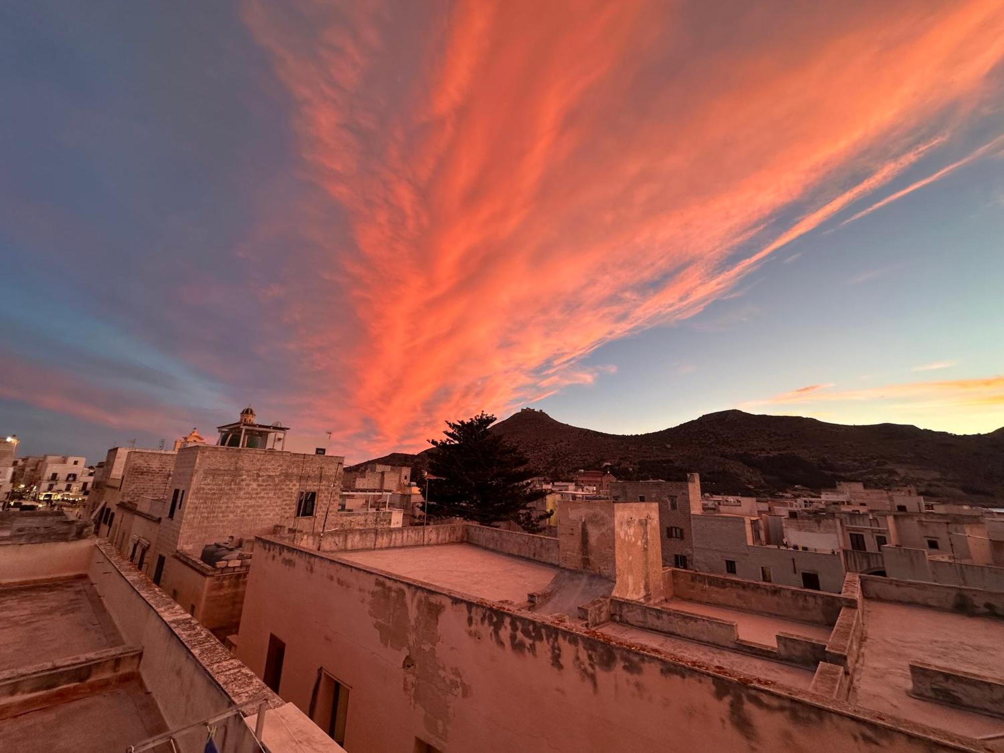 Al Centro Del Centro - Favignana Lägenhet Exteriör bild